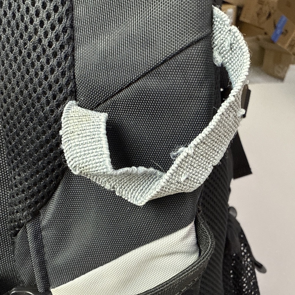 The North Face Unisex Recon Backpack School Laptop Bag Black 4J - Picture 12 of 14